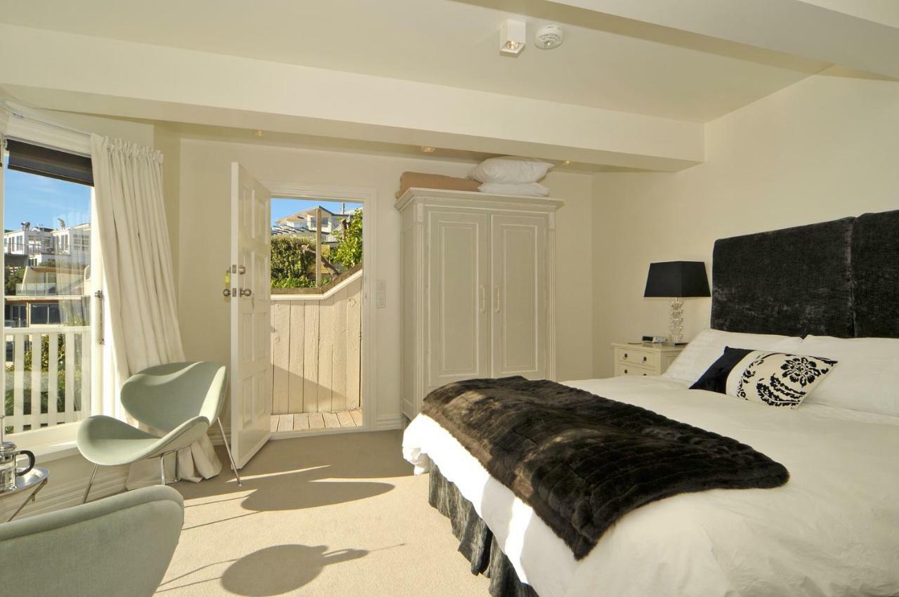 Incredible Views! Luxurious Studio & Outdoor Living Веллингтон Экстерьер фото